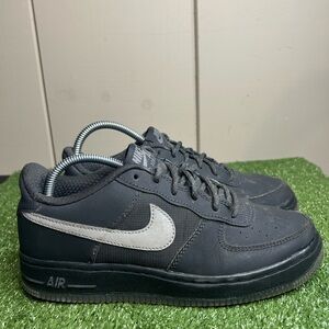 Size 5.5Y- Nike Air Force 1 Low Anthracite Reflective Silver Kids Shoes